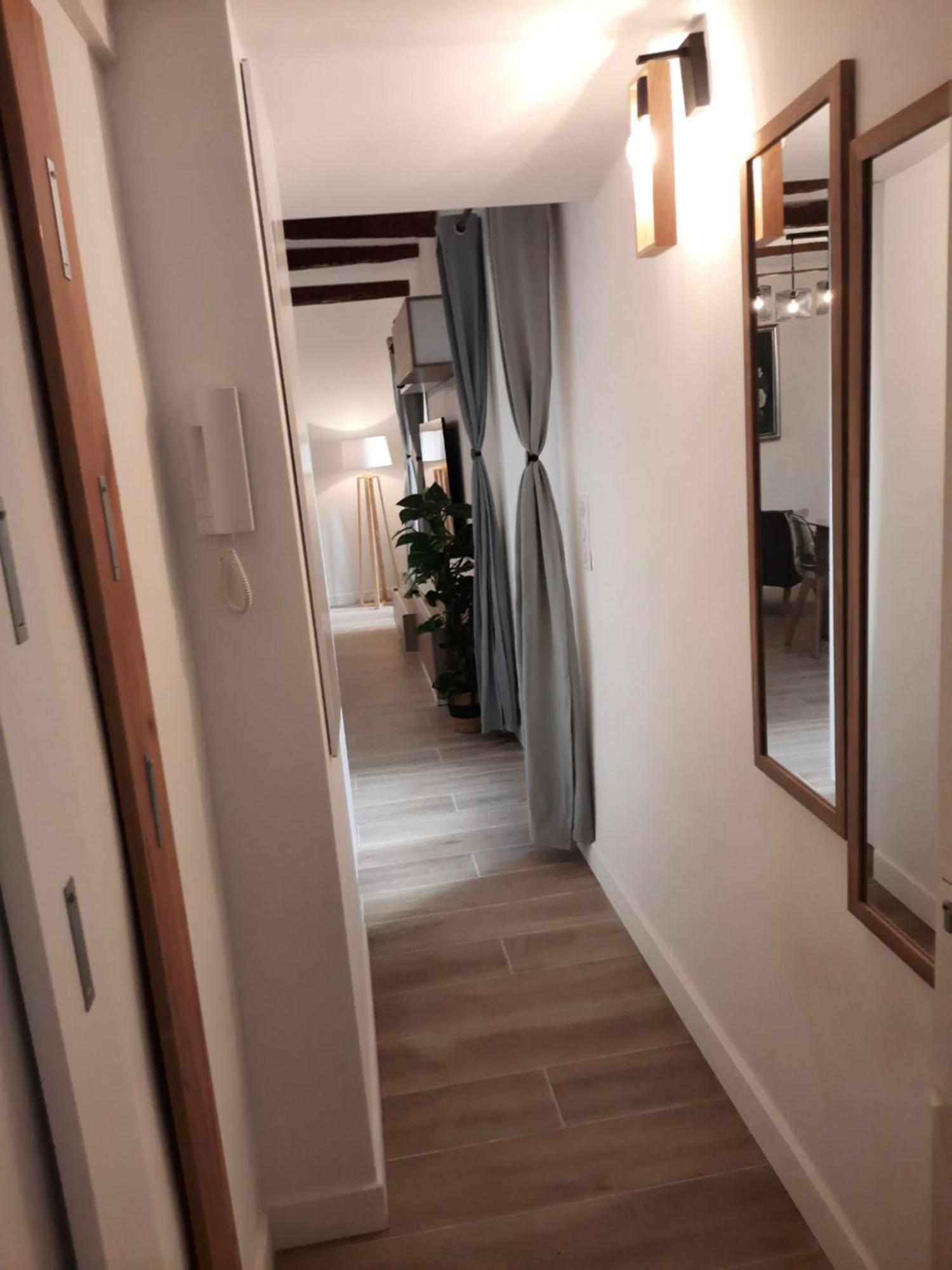 Beautiful Old Town Flat, Near The Beach Nice Buitenkant foto